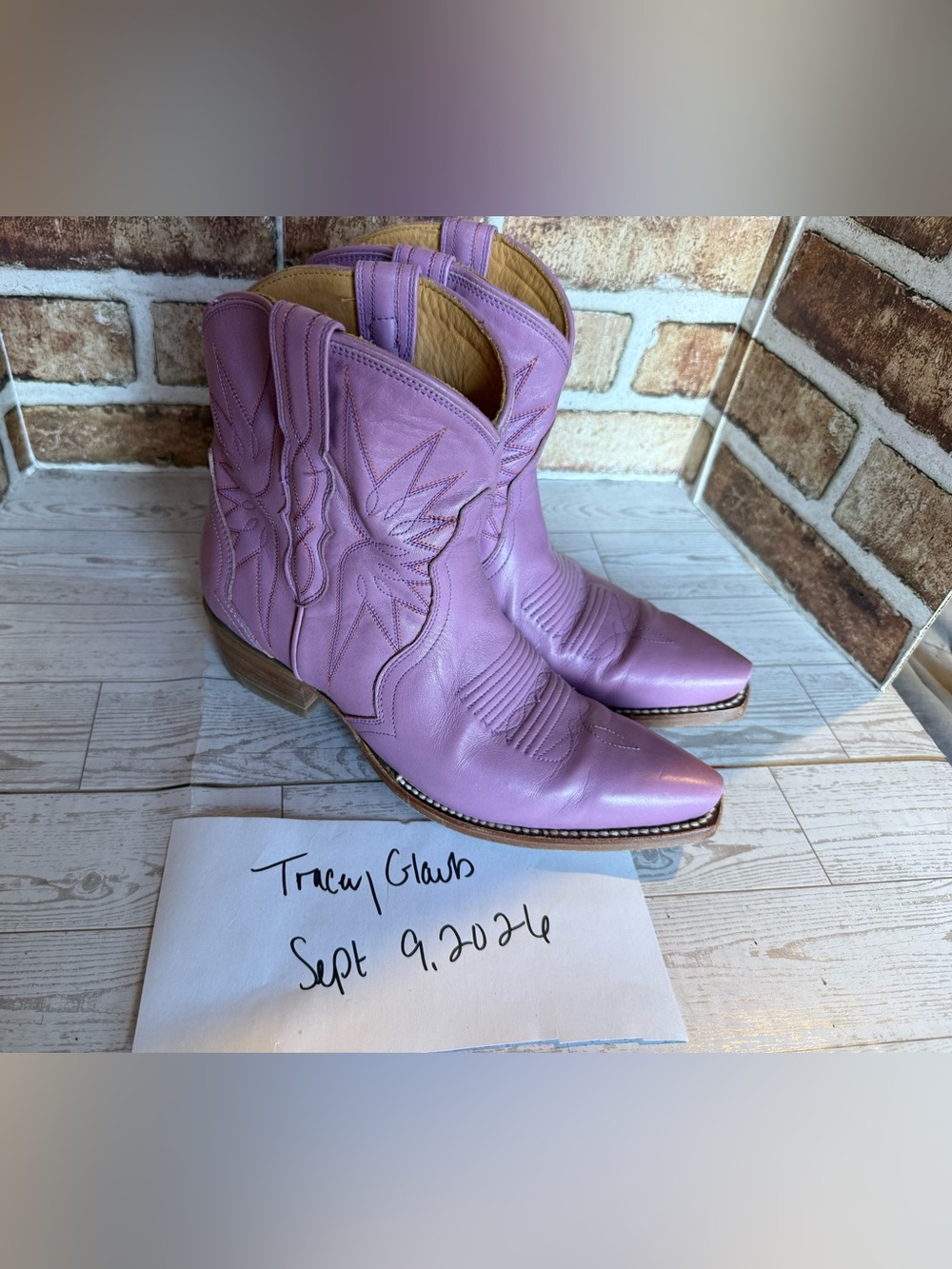 Tecovas Orchid Lynn’s size 8.5